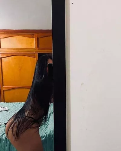 Foto de LARISSINHA DO BUMBUM REDONDINHO 😏😈🍑